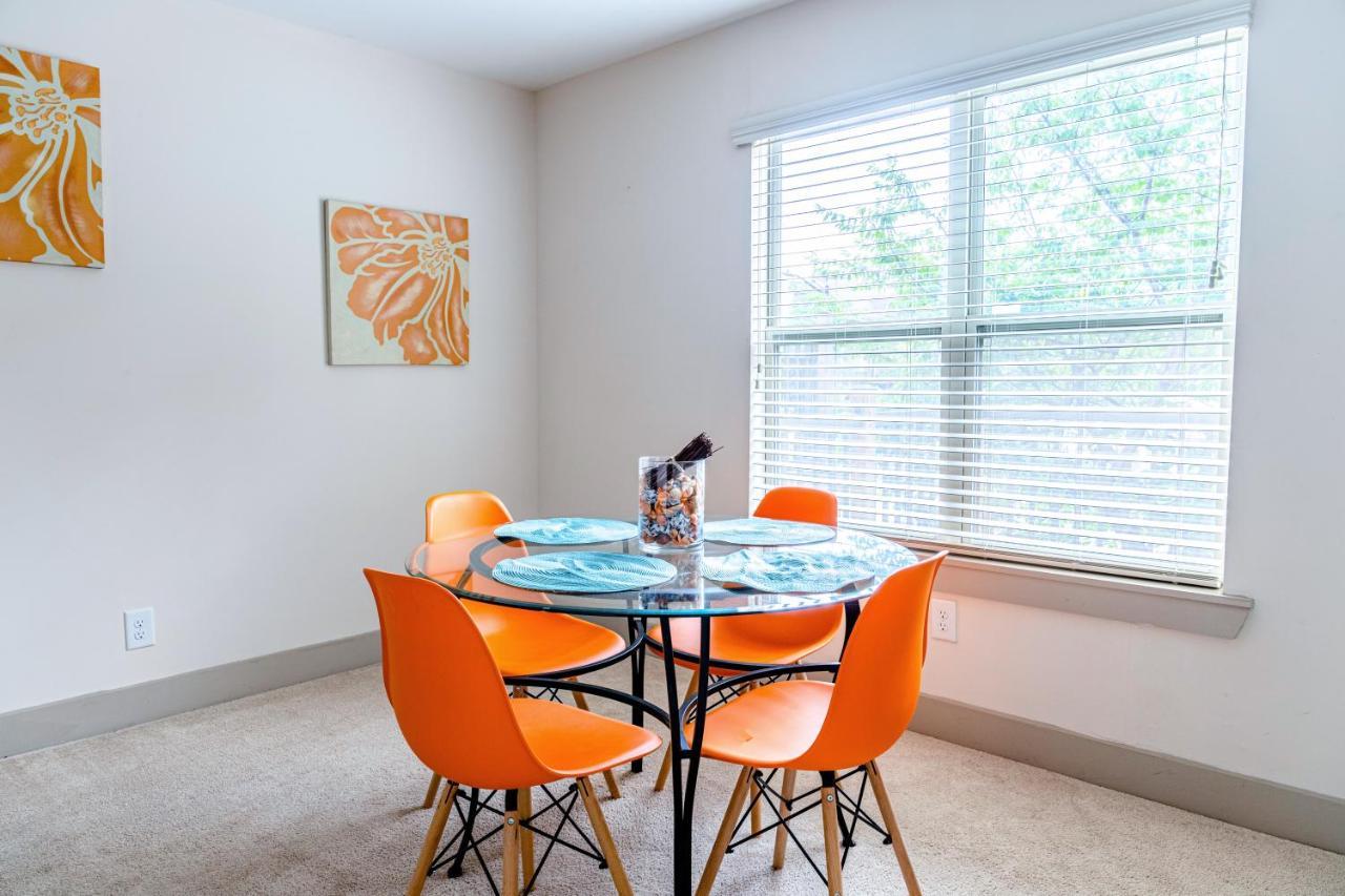Cozy Townhouse In The Heart Of The City! アトランタ エクステリア 写真